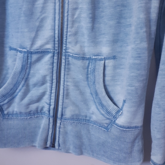 Chill, Faded Blue Zip Up Sweater - Size small - Picture 4 of 6